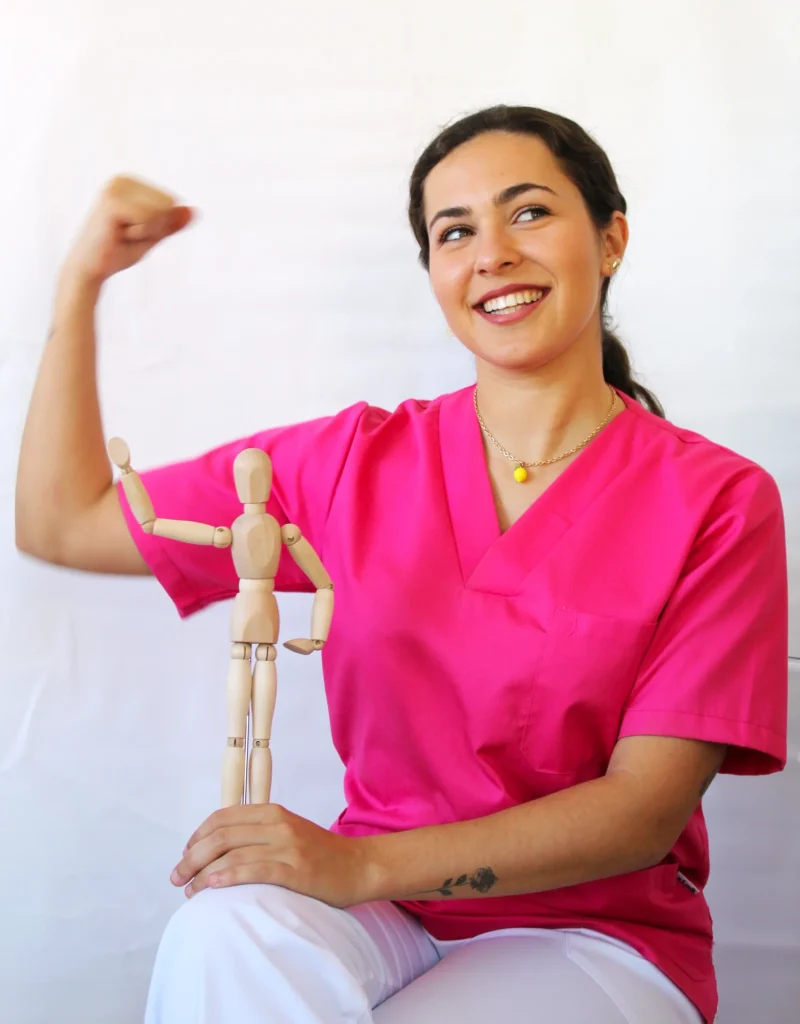 Para la página principal, entre clínica laura perdomo y los servicios